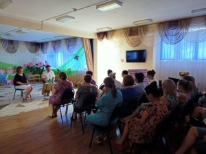 Алексей Брежнев провел информационные встречи в избирательном округе № 7