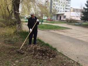 Провели время с пользой - организовали субботник в округе № 21!