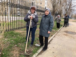 Провели время с пользой - организовали субботник в округе № 21!