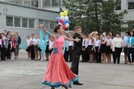 Последний звонок прозвенел в школах Волгодонска