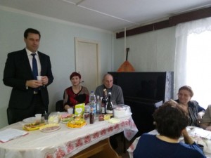 Алексей Брежнев поздравил жительниц округа № 7 с Международным женским днем!