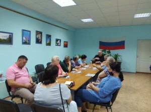 Депутат Алексей Бородин провел встречу с активом округа