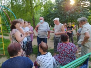 В округе №16 продолжаются встречи депутата А.Бородина с жителями