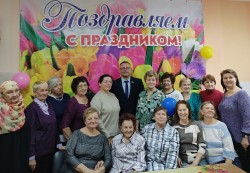 19 округ. Поздравление актива с Днем Матери.