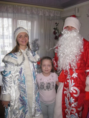 Дед Мороз и Снегурочка поздравили  "особенных" детей округа №16