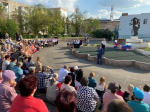 округ 18. Праздник со слезами на глазах