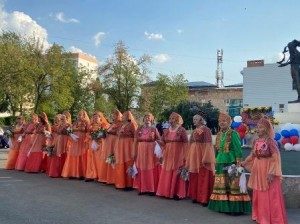 округ 18. Праздник со слезами на глазах