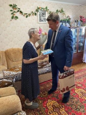 Округ 18. Первостроителю города 90 лет