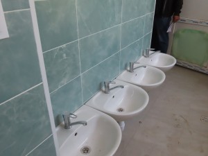 Депутат Георгий Ковалевский оценил ход ремонта детского сада «Лесовичок»