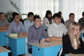Людмила Ткаченко рассказала девятиклассникам, как важно правильно выбрать профессию