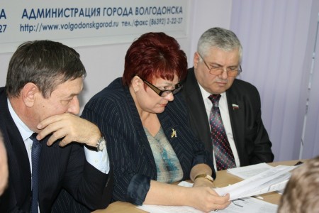 Фракция «Единой России» поддержала проект бюджета-2014