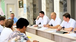 Заседание постоянной депутатской комиссии по соцразвитию прошло в ресурсном центре «Активное долголетие»