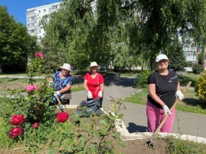 Округ 18. Цветочный субботник