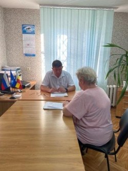 Округ 18. На приеме у депутата Сергея Ладанова