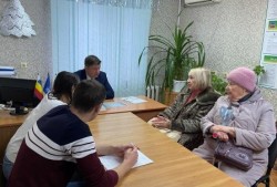 Округ 18. На приеме у депутата городской Думы Сергея Ладанова жители МКД Энтузиастов,14