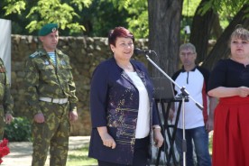 Председатель Волгодонской Думы-глава города поздравила волгодонских пограничников