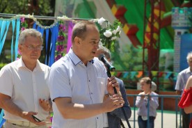 Заместитель председателя Волгодонской Думы принял участие в празднике «Спортивное детство» и поздравил юных волгодонцев с Днем защиты детей