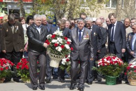 Депутаты почтили память погибших и умерших ликвидаторов Чернобыльской АЭС