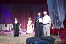Студентам Волгодонского филиала ЮФУ вручили дипломы