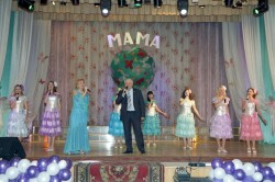 Петр Горчанюк посвятил матерям Волгодонска песню о родном доме