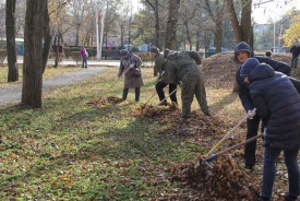 Председатель Волгодонской городской Думы и сотрудники аппарата приняли участие в городском субботнике