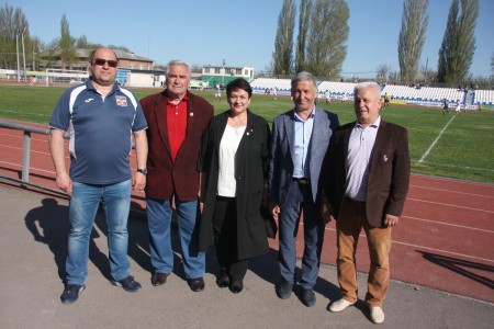 Председатель Волгодонской Думы-глава города приняла участие в открытие сезона Чемпионата области по футболу
