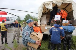 Депутаты и аппарат городской Думы приняли участие в сборе средств пострадавшим от наводнения в Амурской области