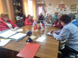Жители округа №14 провели встречу с представителем УК «УЮТ-2» 
