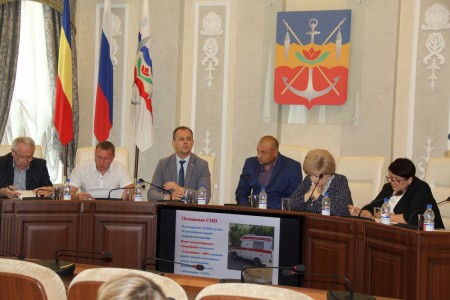 Волгодонские депутаты обеспокоены проездом карет скорой помощи в отдаленные районы города и на дачные массивы