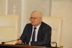 Округ №15. Депутат Волгодонской городской Думы по 15 избирательному округу,  руководитель Фракции Единая Россия в городе Волгодонске - Пётр Горчанюк, провёл приём граждан по личным вопросам.