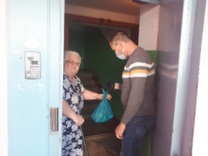 	Депутат Петр Горчанюк принял решение о продлении доставки  горячих обедов одиноко-проживающим, маломобильным жителям избирательного округа №15.