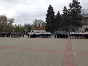 Депутат Георгий Ковалевский помог с новой формой для патриотической команды школы №9